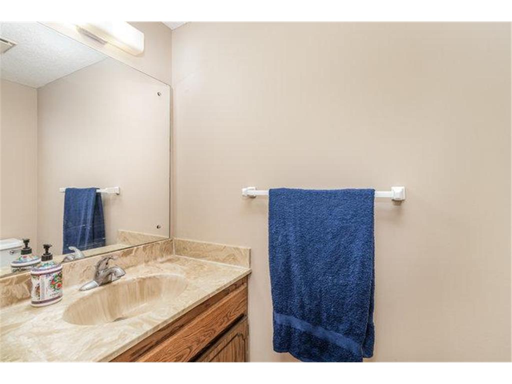 5503 E Bavarian Pass Fridley MN 55432 6809159 image7