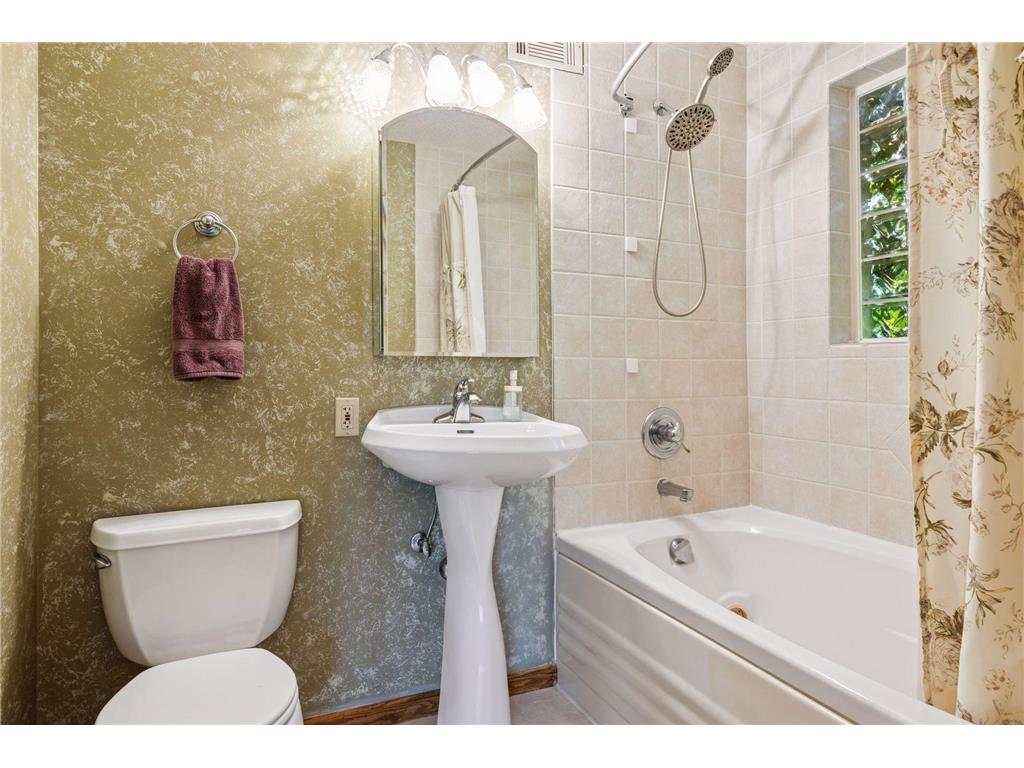 5504 Benton Avenue Edina MN 55436 6807826 image22