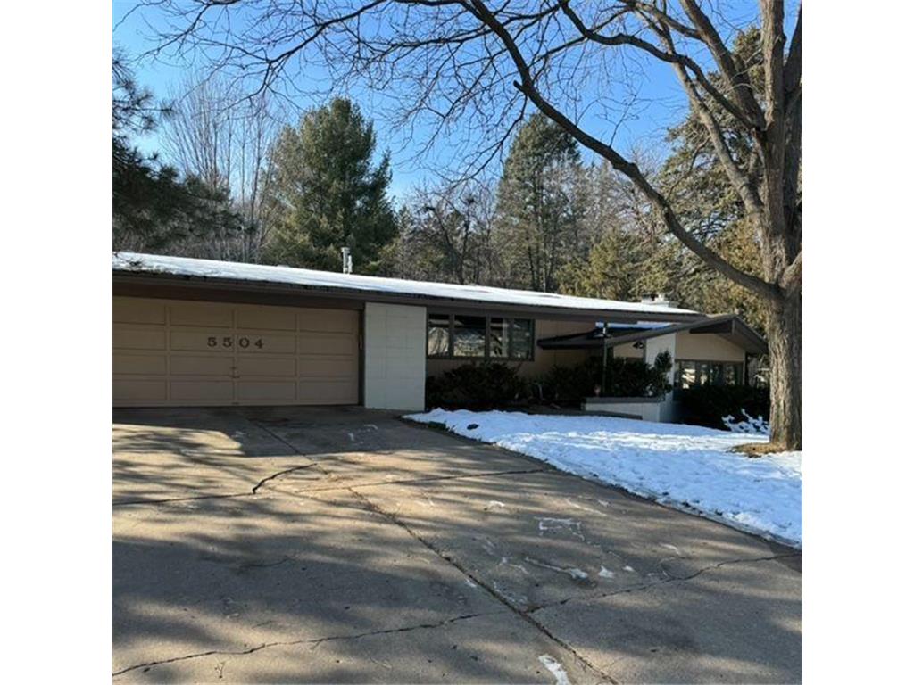 5504 Dundee Road Edina MN 55436 6493514 image1