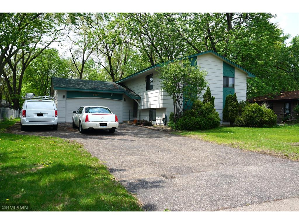 5507 Bryant Avenue N Brooklyn Center MN 55430 6385465 image1