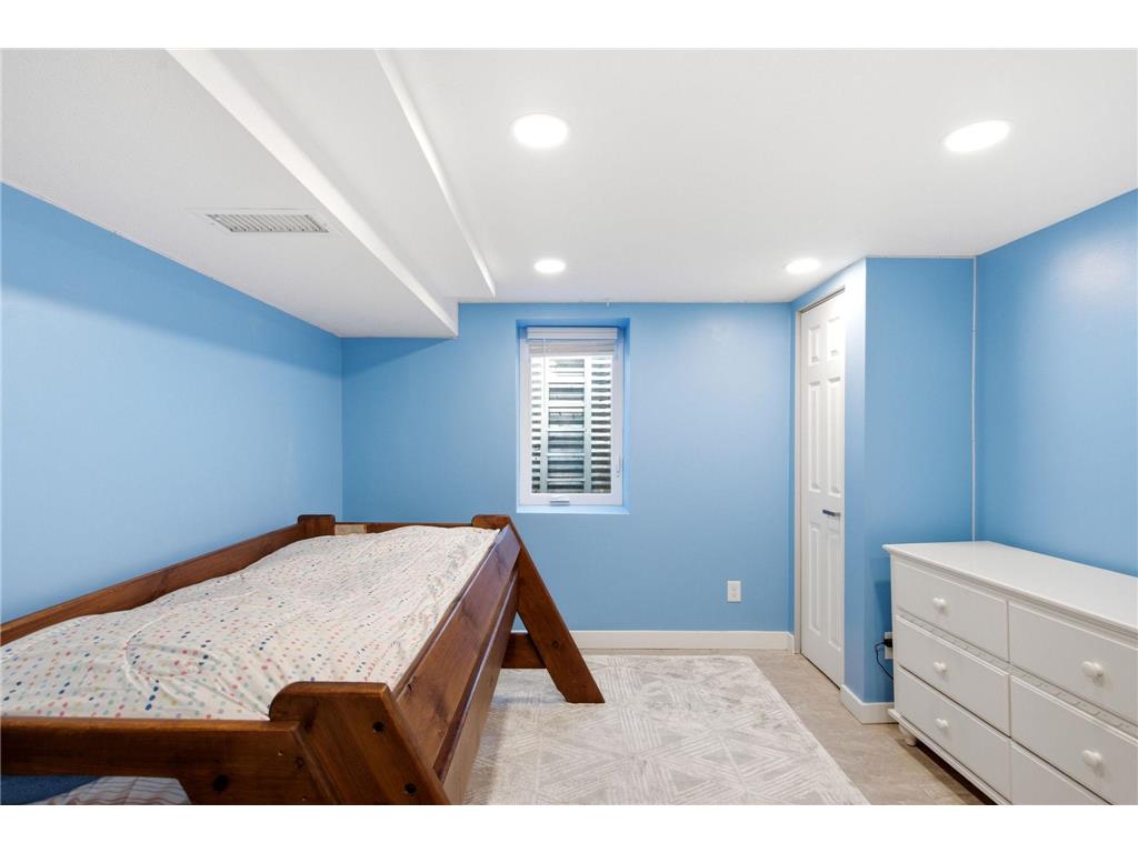 5507 Maryland Avenue N Crystal MN 55428 7087146 image32