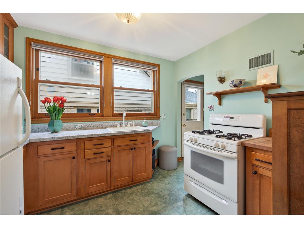 5508 Chicago Avenue Minneapolis MN 55417 7049824 image10