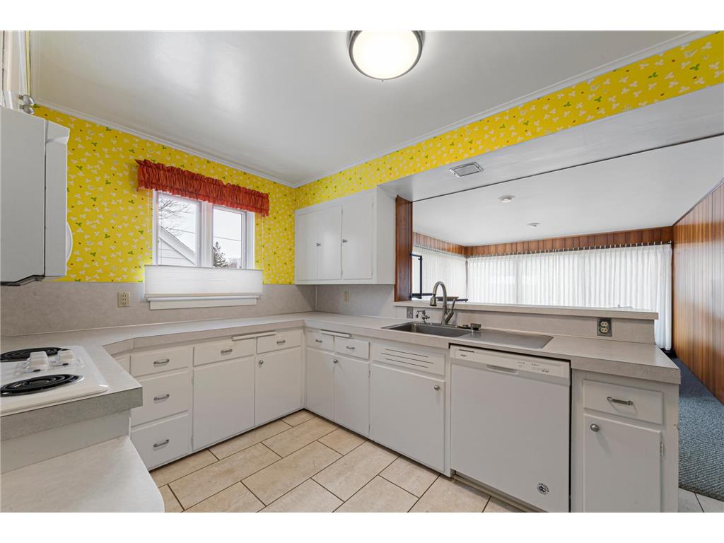 551 Agnes Street Owatonna MN 55060 7025578 image16