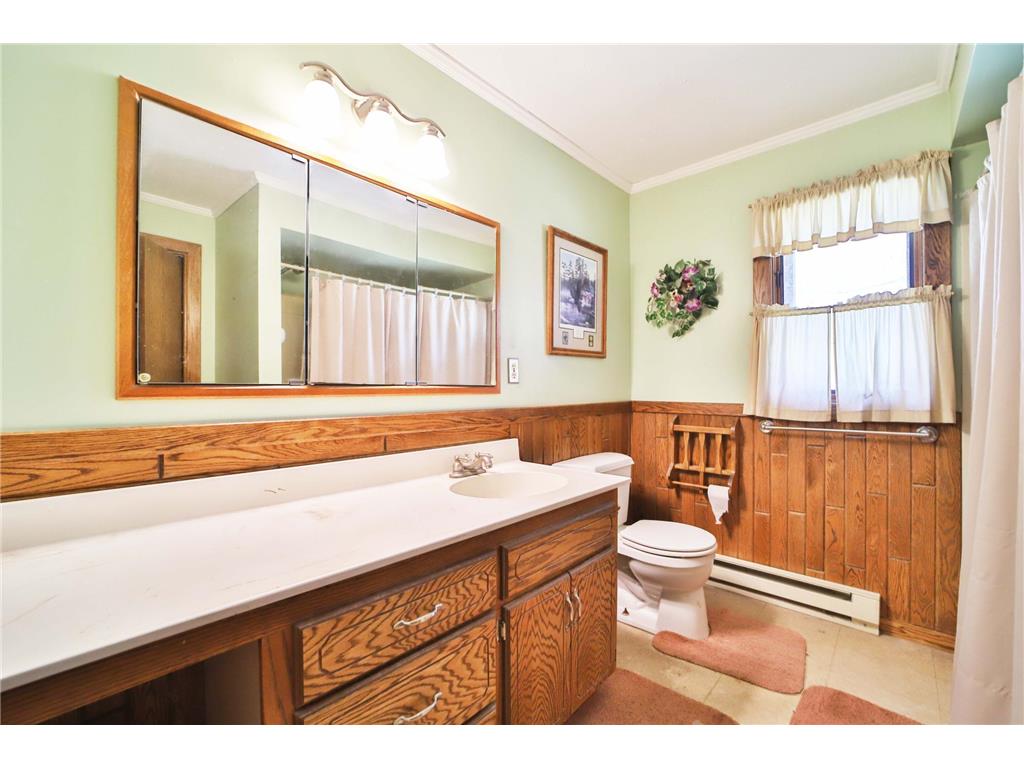 551 Edward Lane NE Longville MN 56655 - Woman 7069188 image17