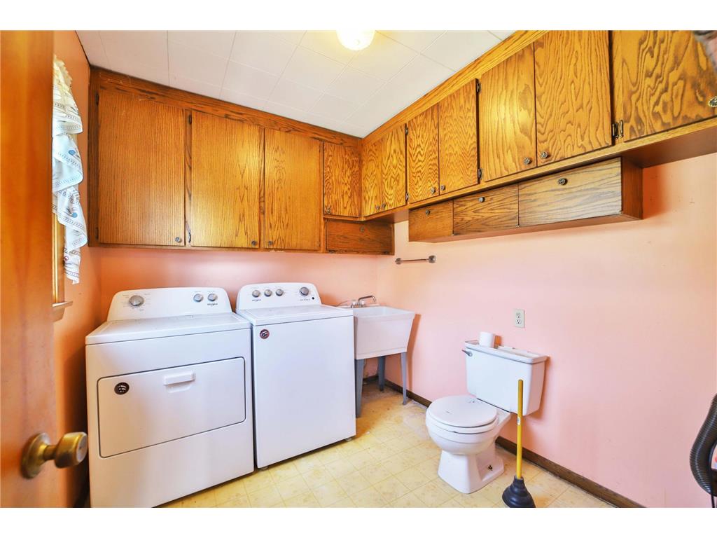 551 Edward Lane NE Longville MN 56655 - Woman 7069188 image20