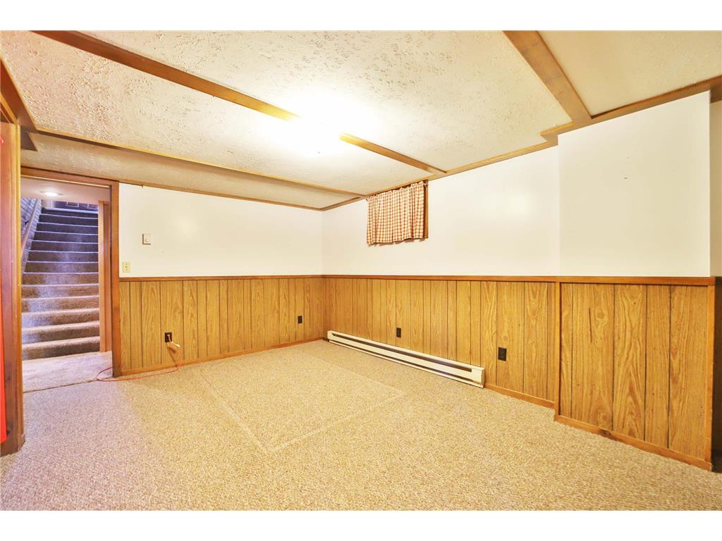 551 Edward Lane NE Longville MN 56655 - Woman 7069188 image24