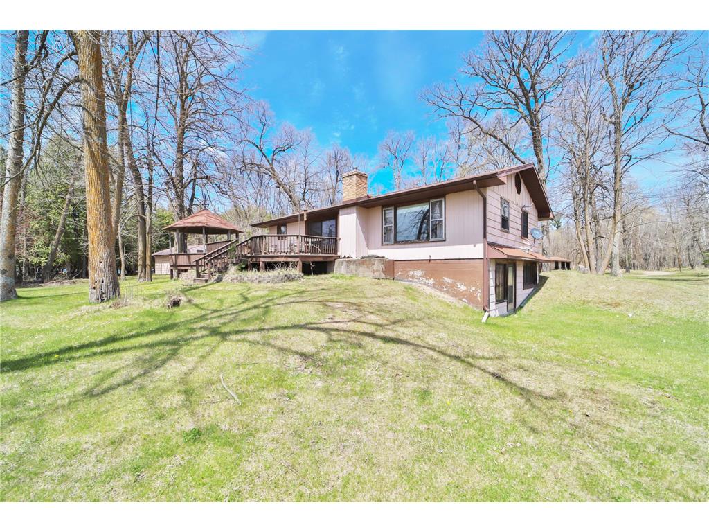 551 Edward Lane NE Longville MN 56655 - Woman 7069188 image36