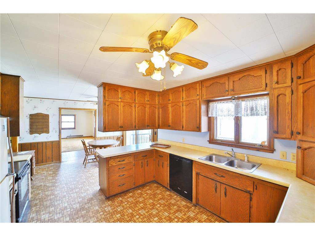 551 Edward Lane NE Longville MN 56655 - Woman 7069188 image8