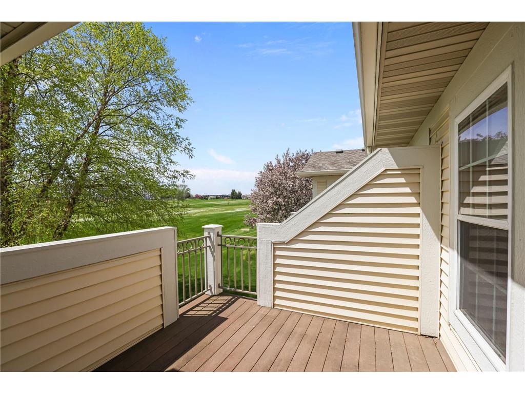 551 Holly Lane N Oakdale MN 55128 7072650 image19