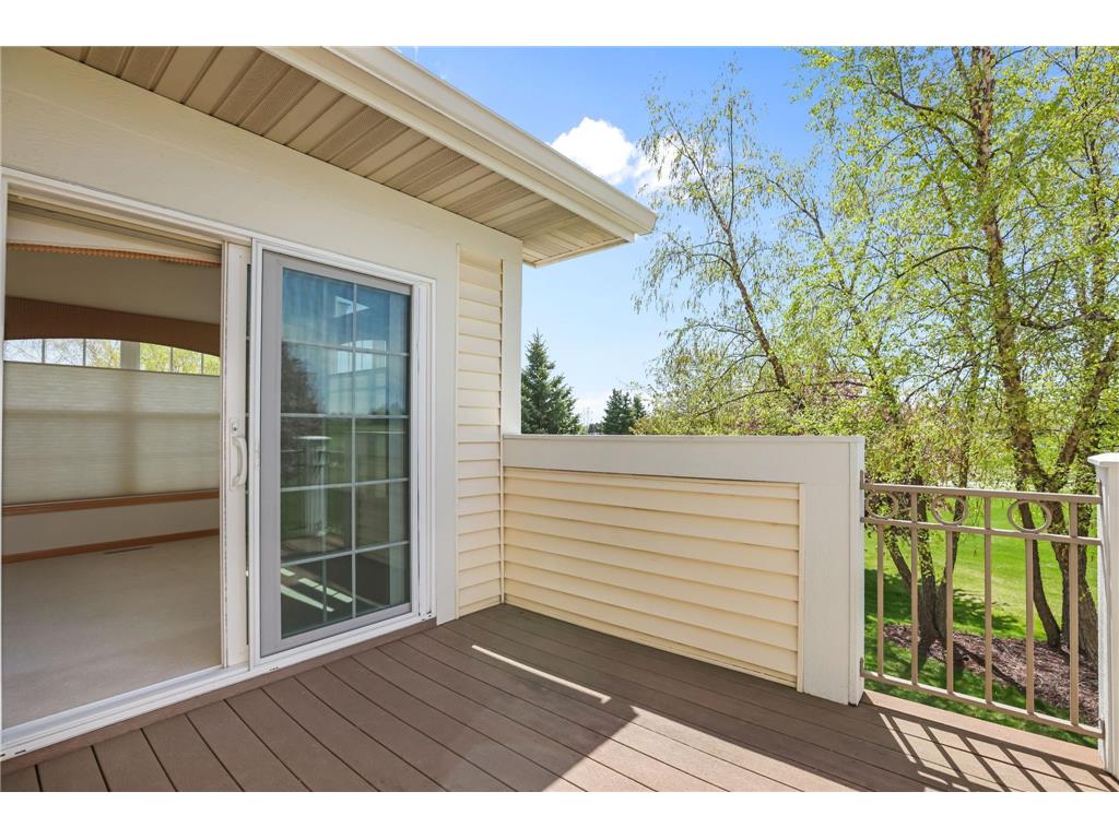551 Holly Lane N Oakdale MN 55128 7072650 image20