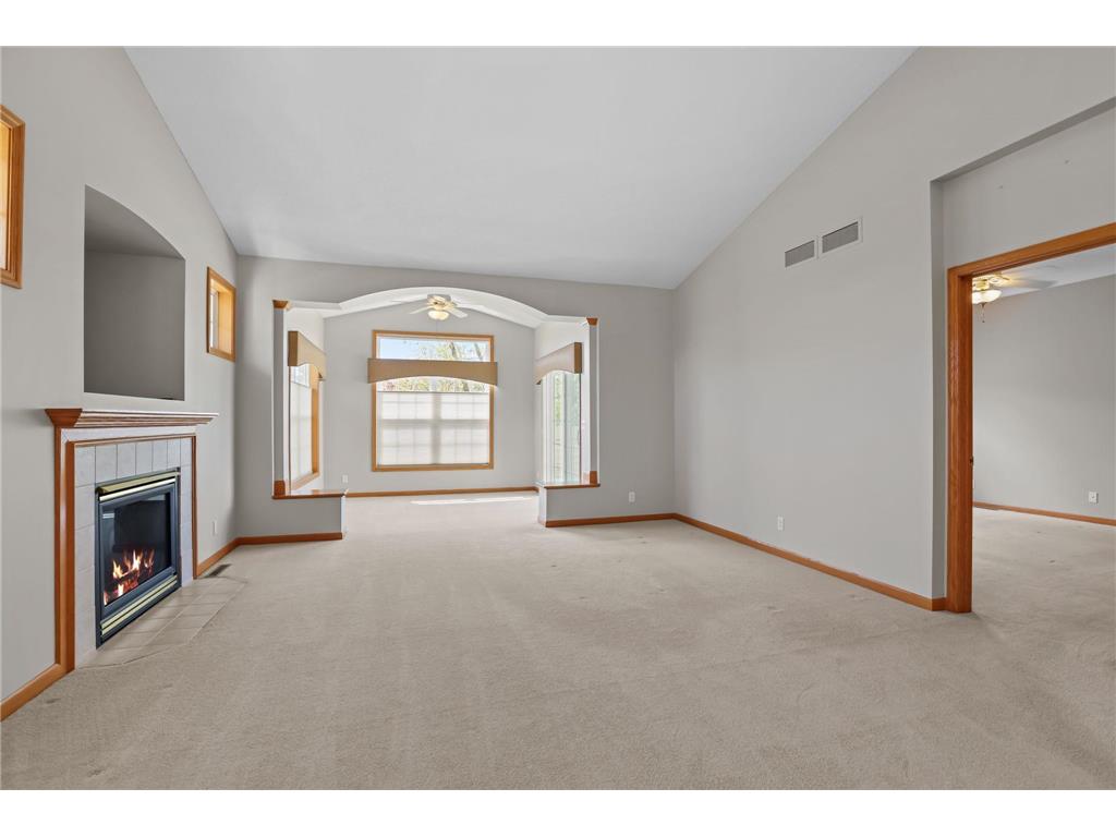 551 Holly Lane N Oakdale MN 55128 7072650 image22