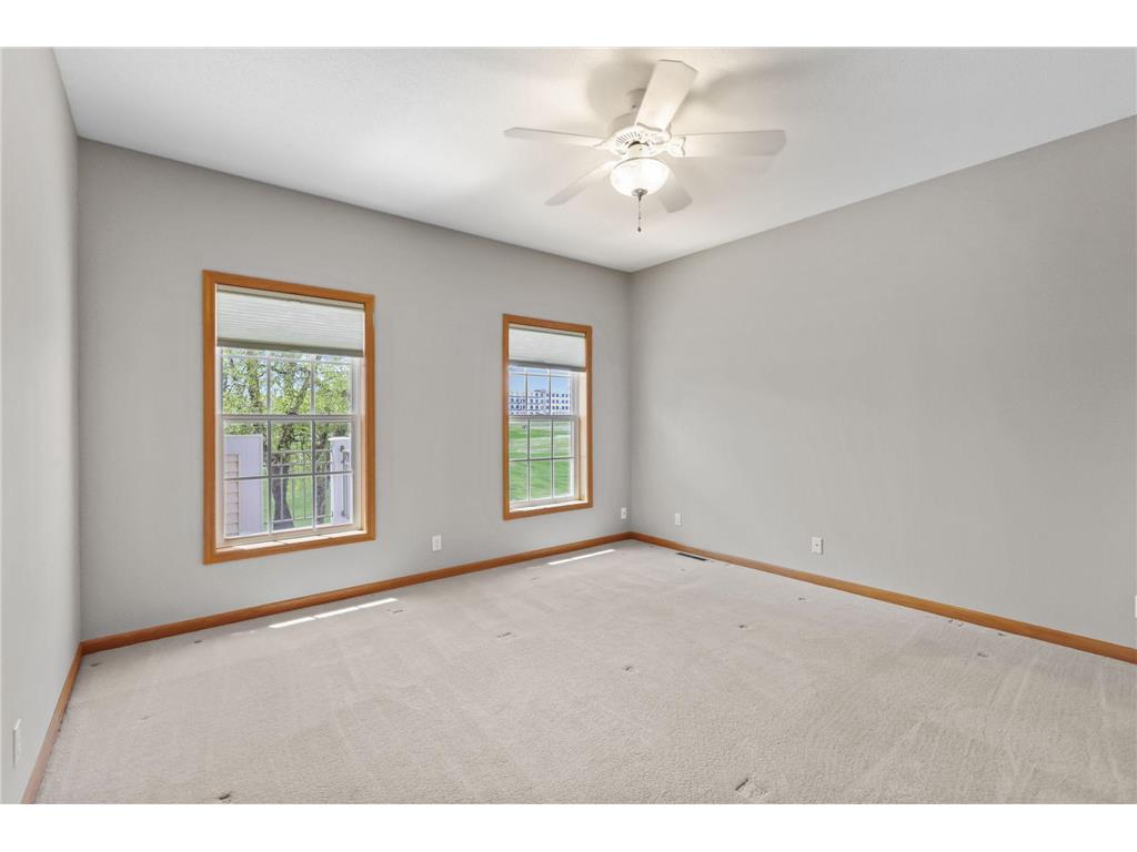 551 Holly Lane N Oakdale MN 55128 7072650 image26