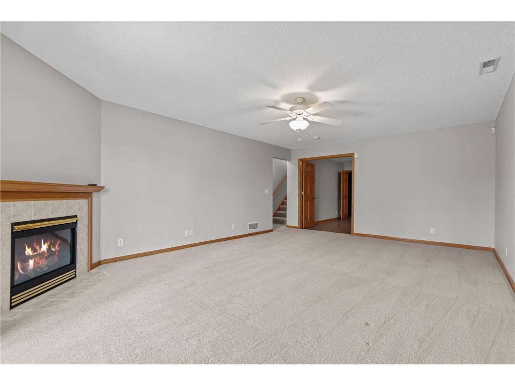 551 Holly Lane N Oakdale MN 55128 7072650 image36