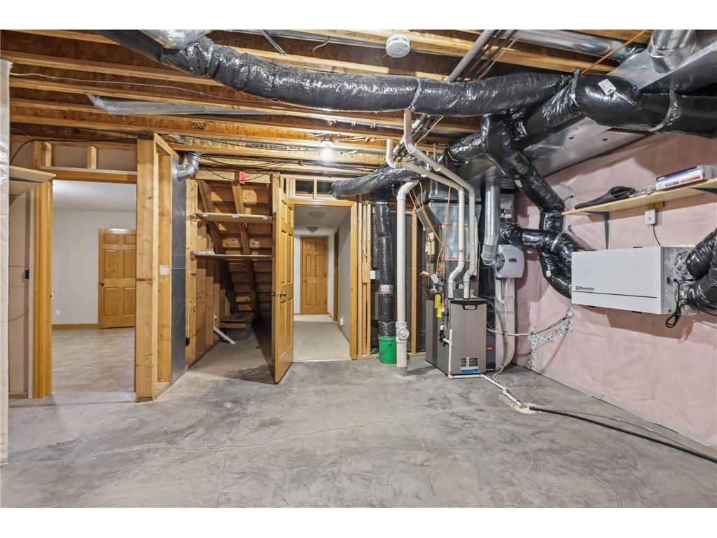 551 Holly Lane N Oakdale MN 55128 7072650 image40
