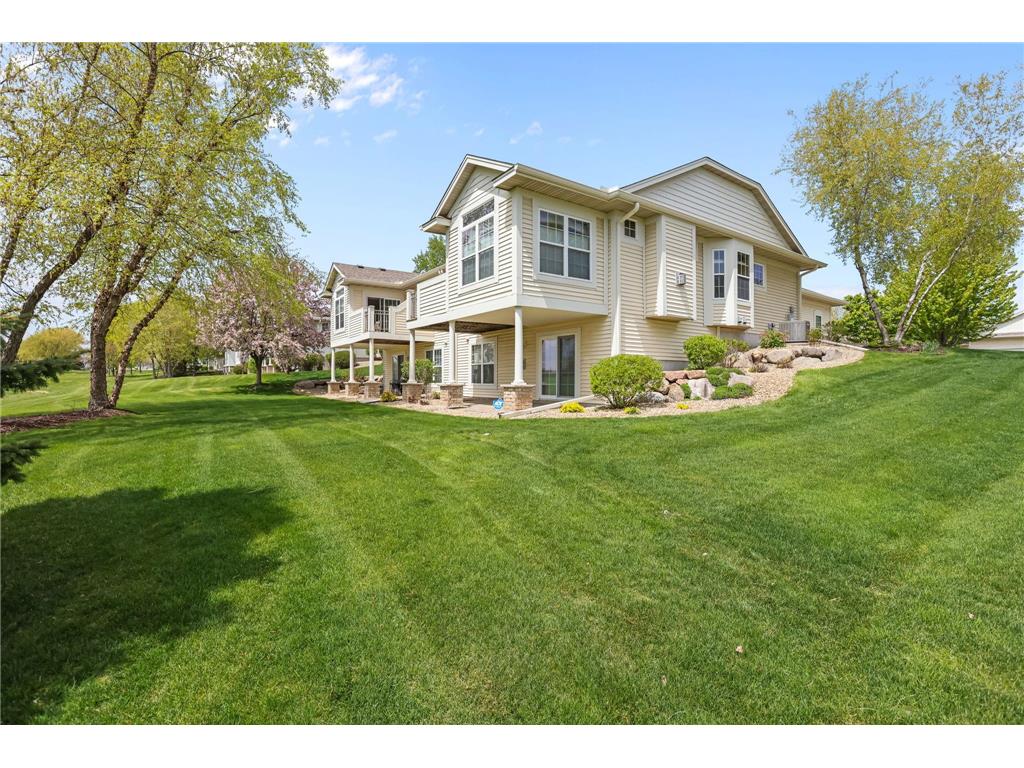 551 Holly Lane N Oakdale MN 55128 7072650 image49