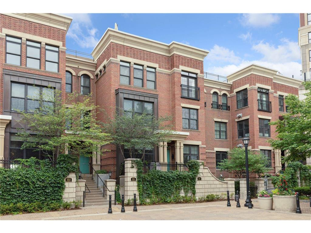 551 S 10th Street Minneapolis MN 55404 6334602 image1