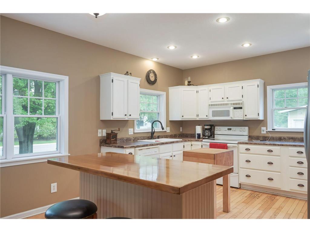 5510 Bryant Street Maple Plain MN 55359 7076484 image31