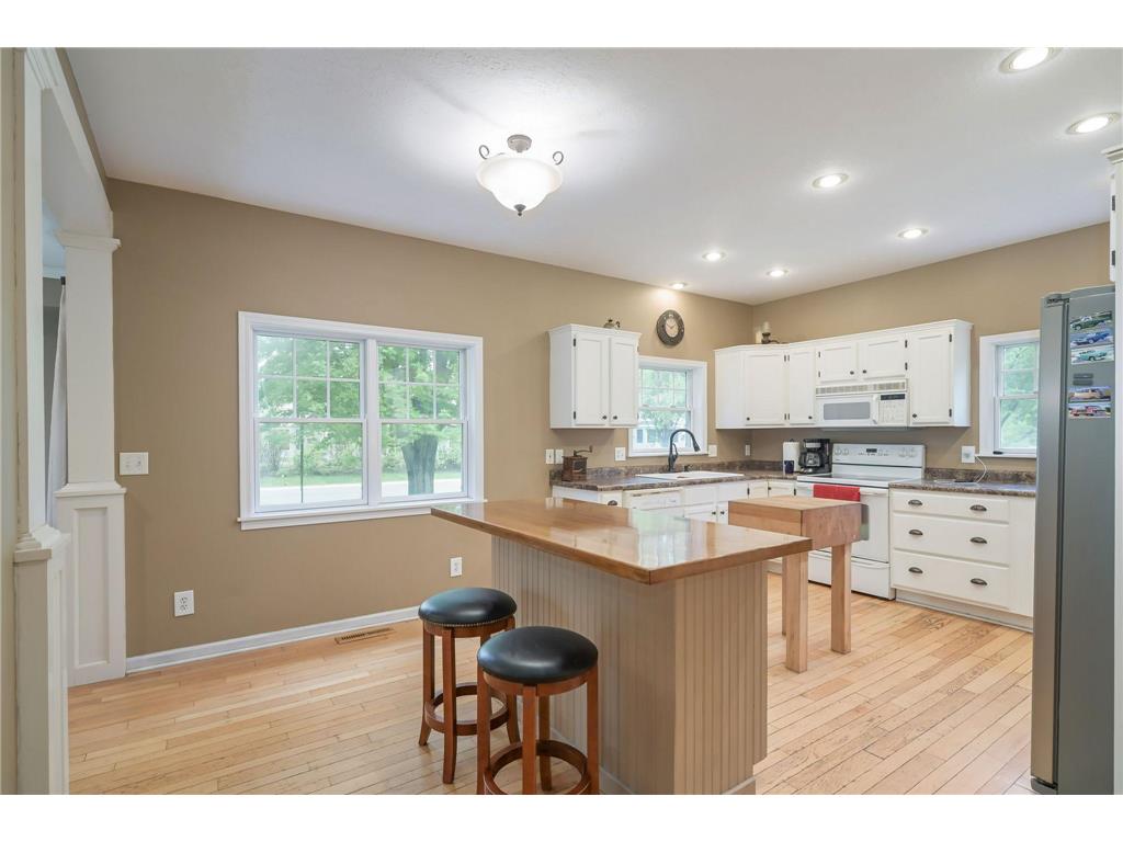 5510 Bryant Street Maple Plain MN 55359 7076484 image8