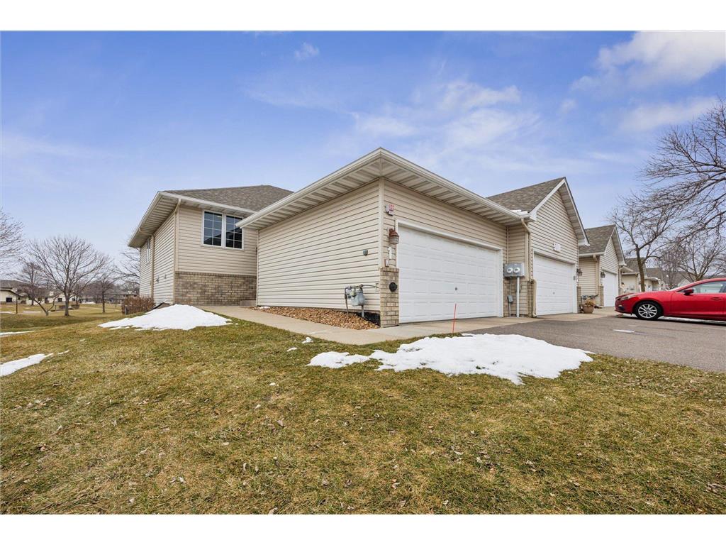 5510 Nathan Lane N #1 Plymouth MN 55442 6510256 image1