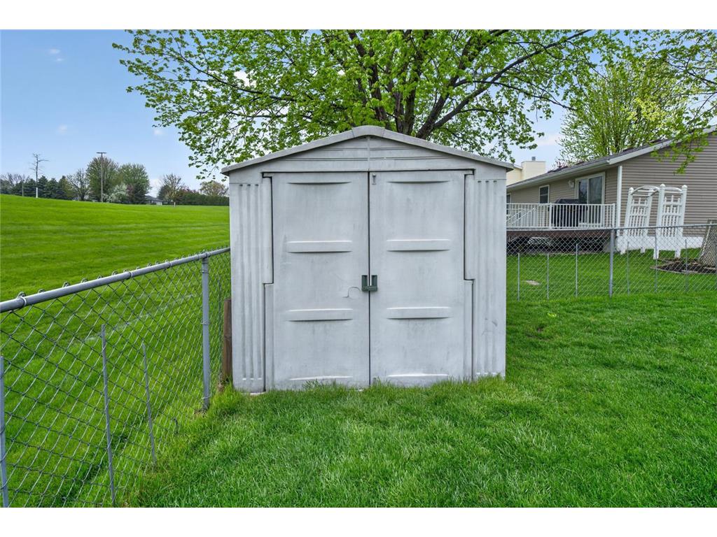 5511 23rd Avenue NW Rochester MN 55901 7059600 image11