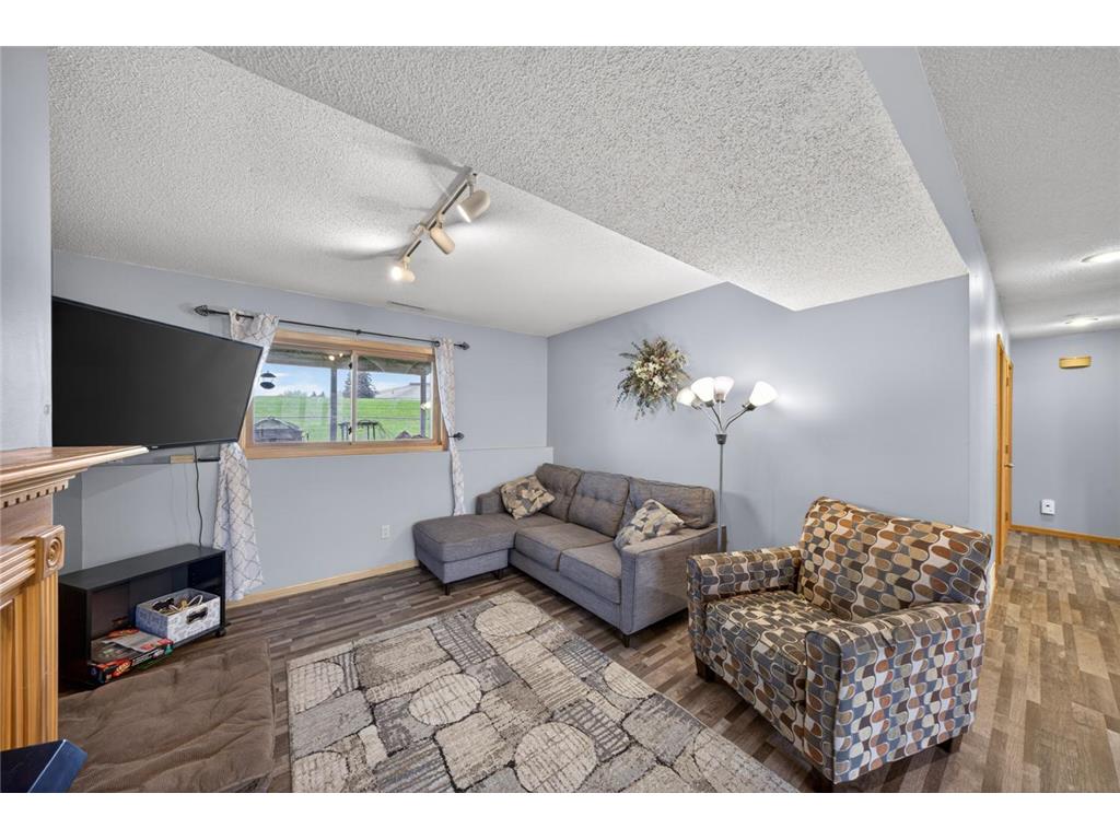 5511 23rd Avenue NW Rochester MN 55901 7059600 image35