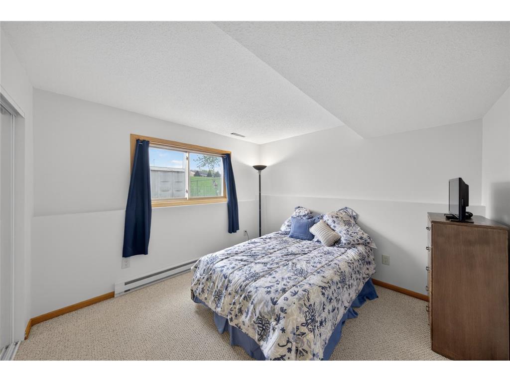 5511 23rd Avenue NW Rochester MN 55901 7059600 image42