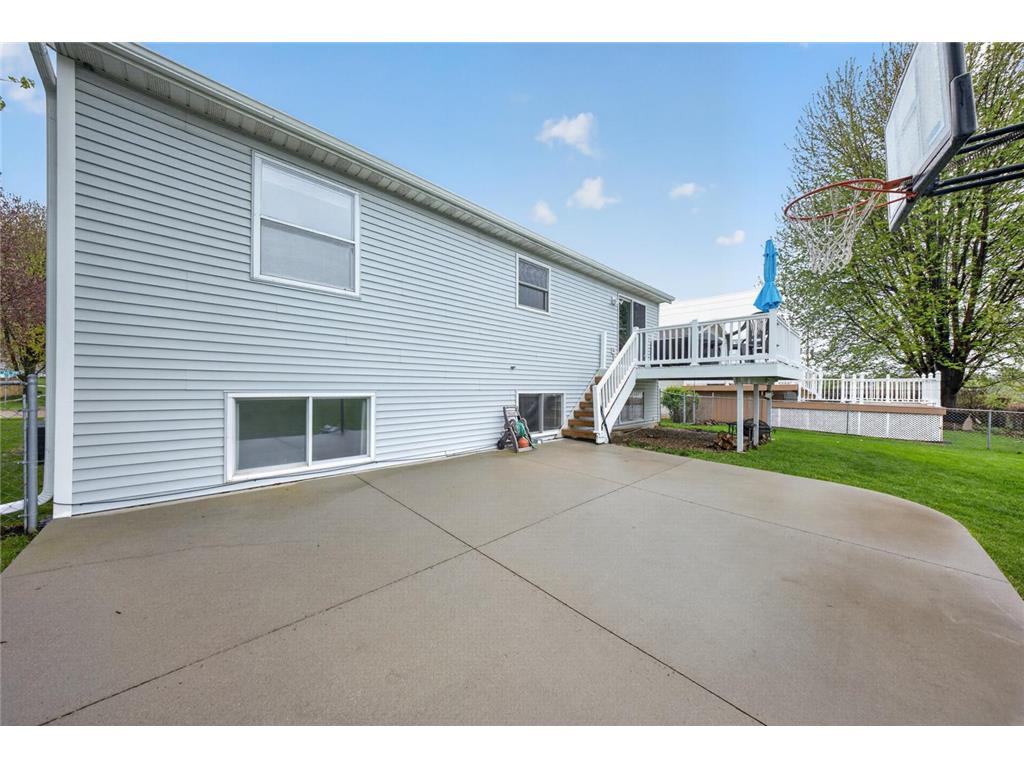 5511 23rd Avenue NW Rochester MN 55901 7059600 image7