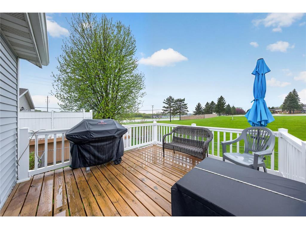 5511 23rd Avenue NW Rochester MN 55901 7059600 image9