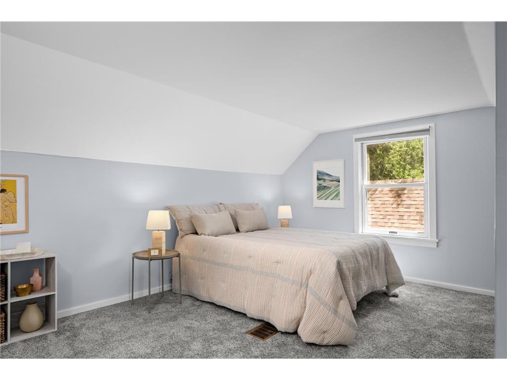 5512 34th Avenue S Minneapolis MN 55417 7105705 image24