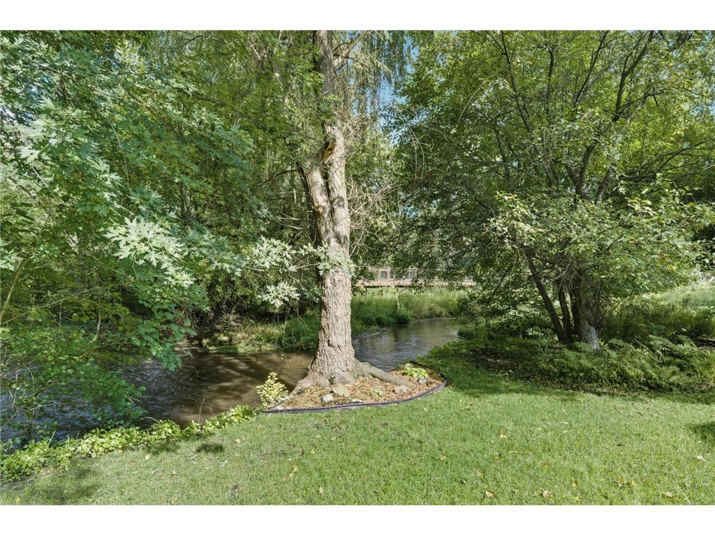 5512 Hillside Court Edina MN 55439 - Nine Mile Creek 7005628 image2