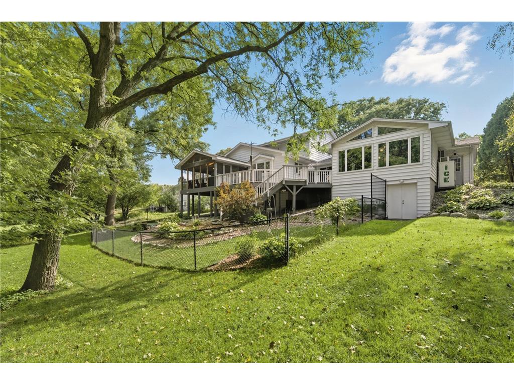 5512 Hillside Court Edina MN 55439 - Nine Mile Creek 7005628 image23