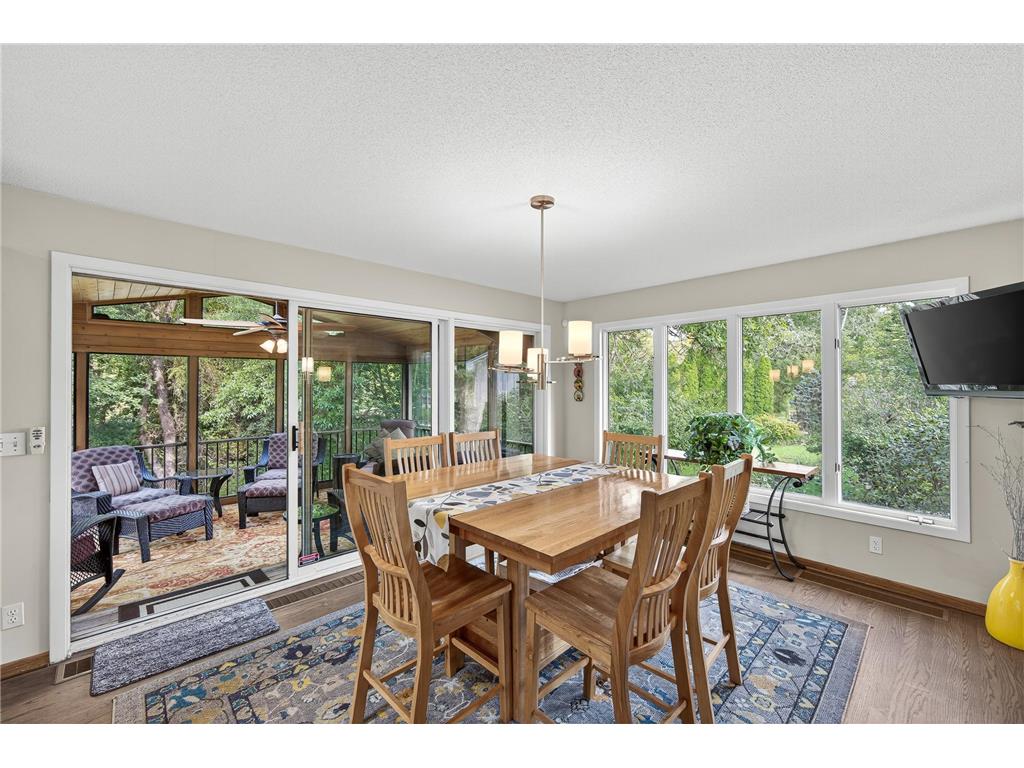 5512 Hillside Court Edina MN 55439 - Nine Mile Creek 7005628 image33
