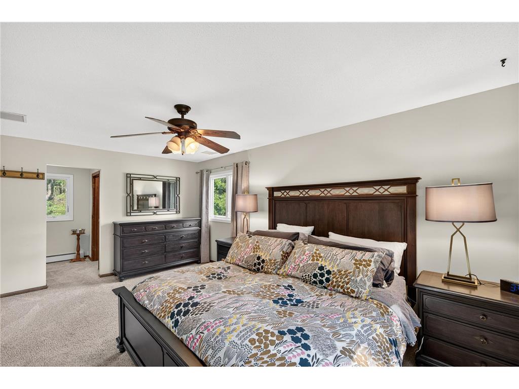 5512 Hillside Court Edina MN 55439 - Nine Mile Creek 7005628 image60