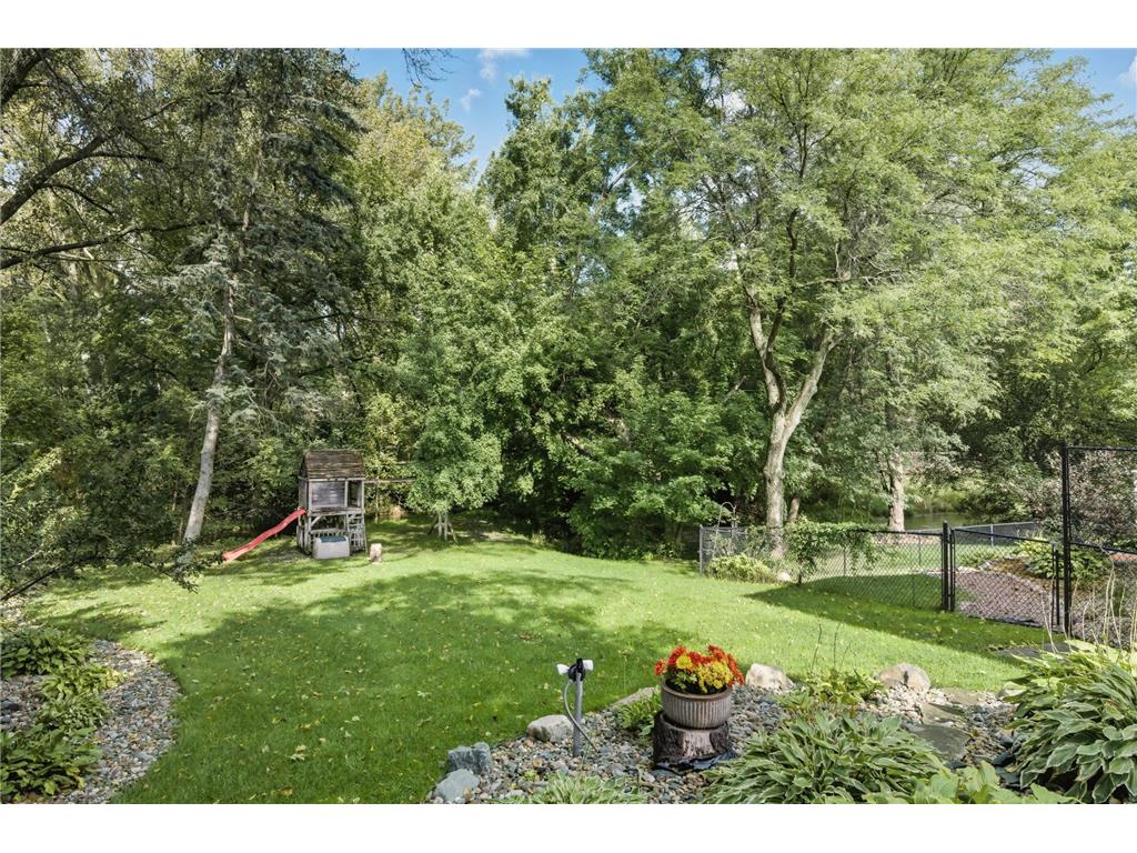 5512 Hillside Court Edina MN 55439 - Nine Mile Creek 7005628 image92