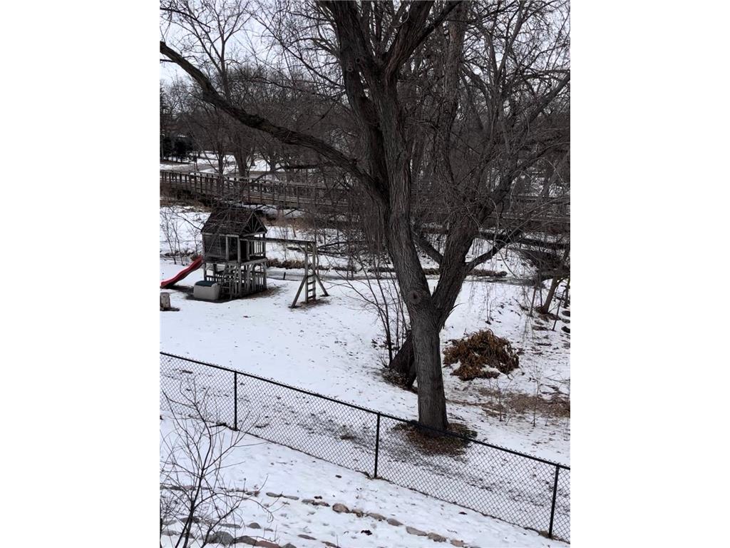 5512 Hillside Court Edina MN 55439 - Nine Mile Creek 7005628 image94