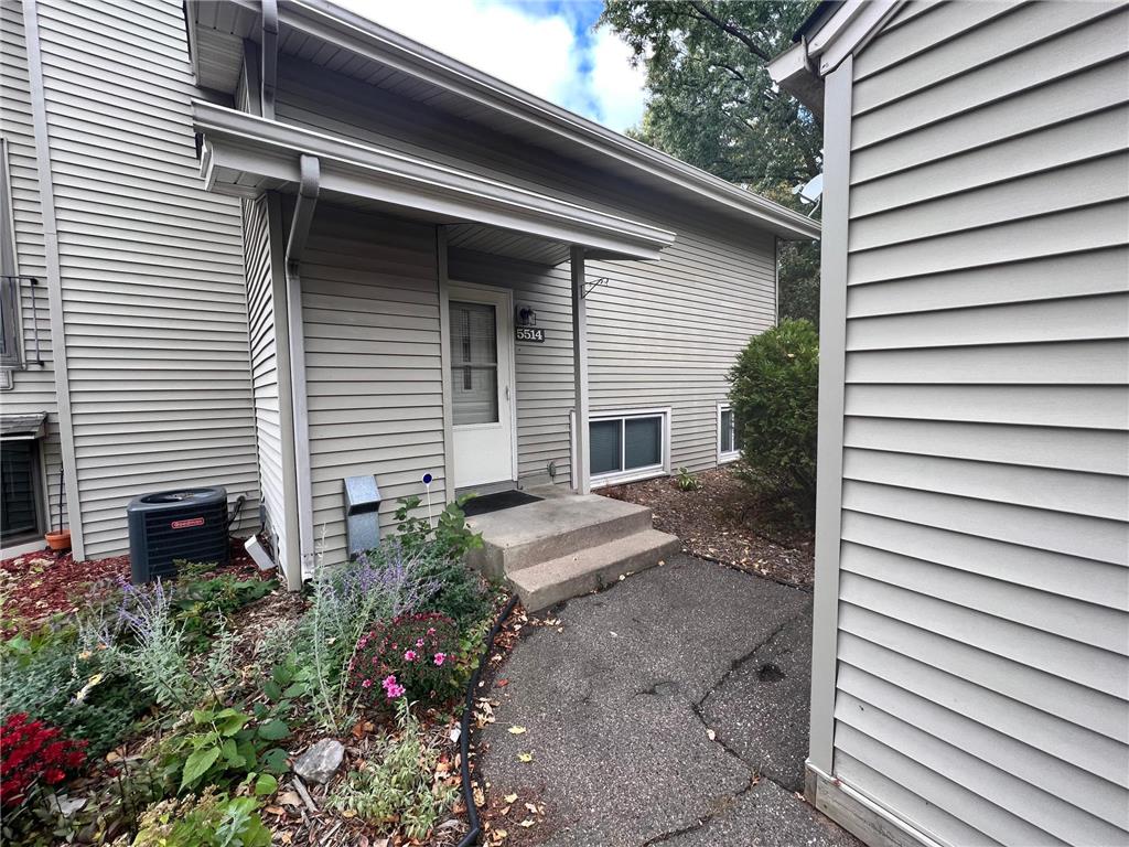 5514 E Bavarian Pass Fridley MN 55432 6271559 image1