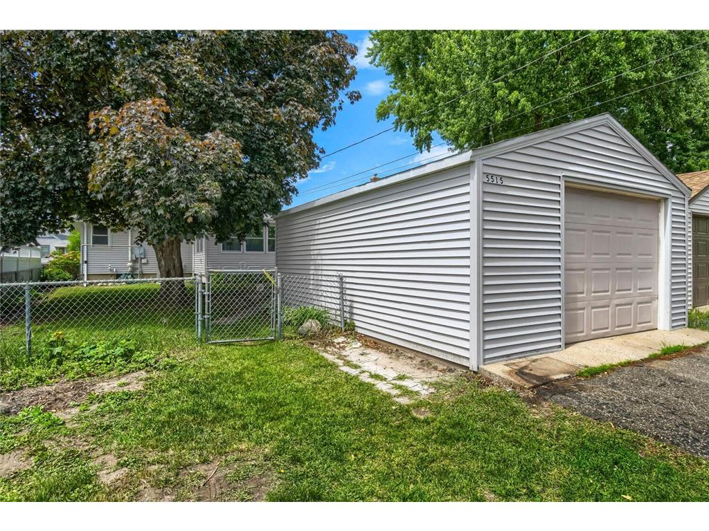 5515 44th Avenue S Minneapolis MN 55417 7081334 image28