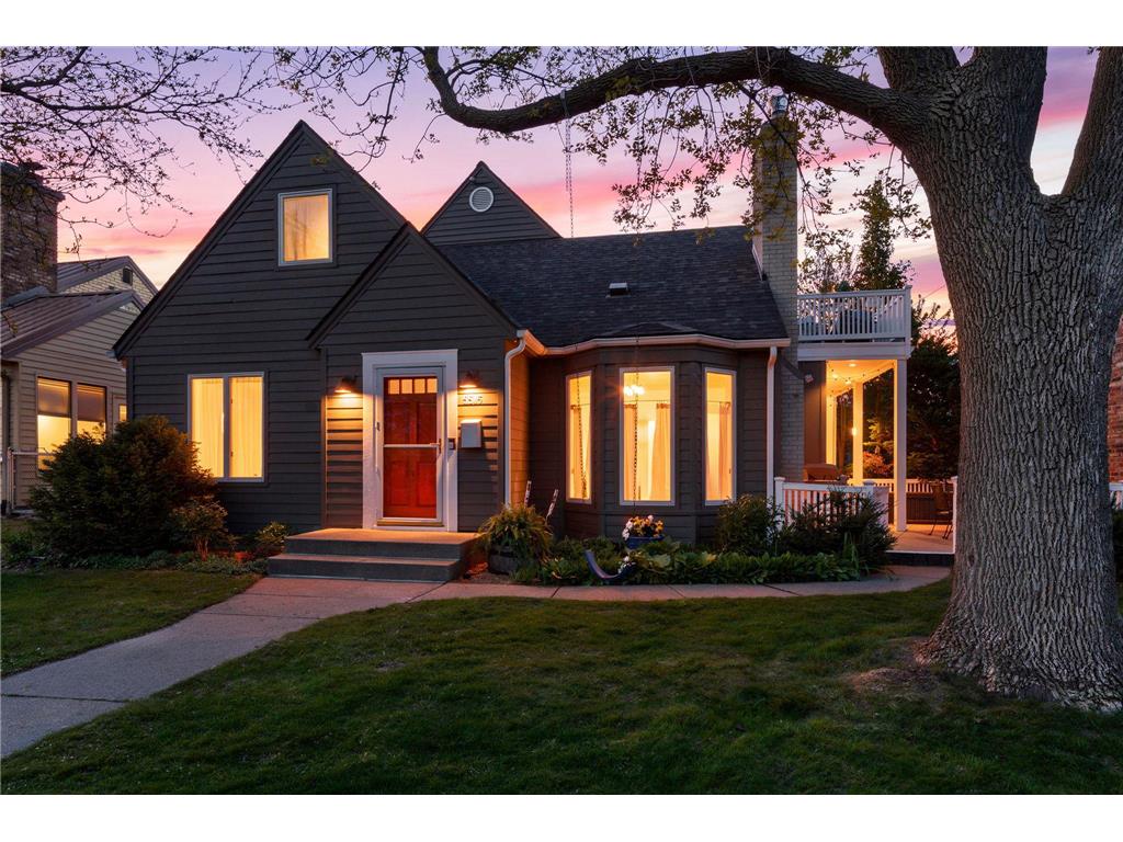 5515 Queen Avenue S Minneapolis MN 55410 7069652 image1