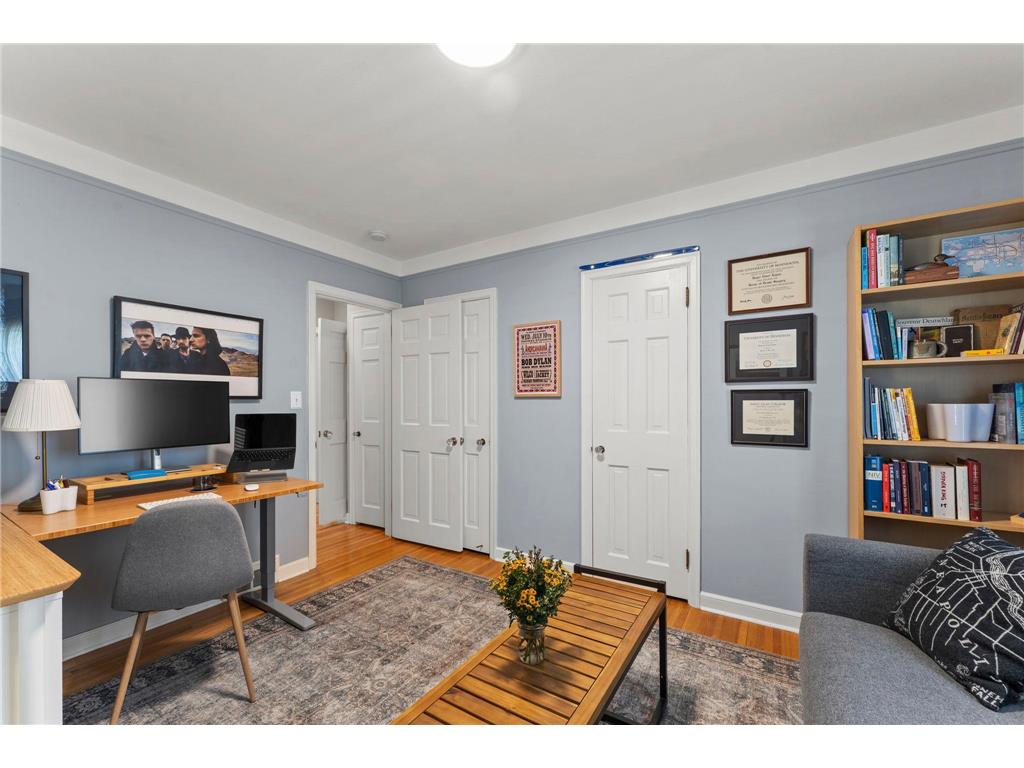5515 Queen Avenue S Minneapolis MN 55410 7069652 image21
