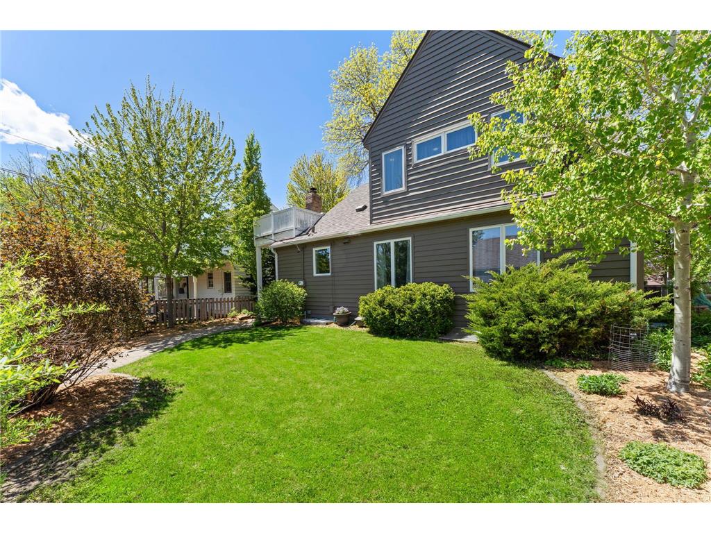 5515 Queen Avenue S Minneapolis MN 55410 7069652 image57