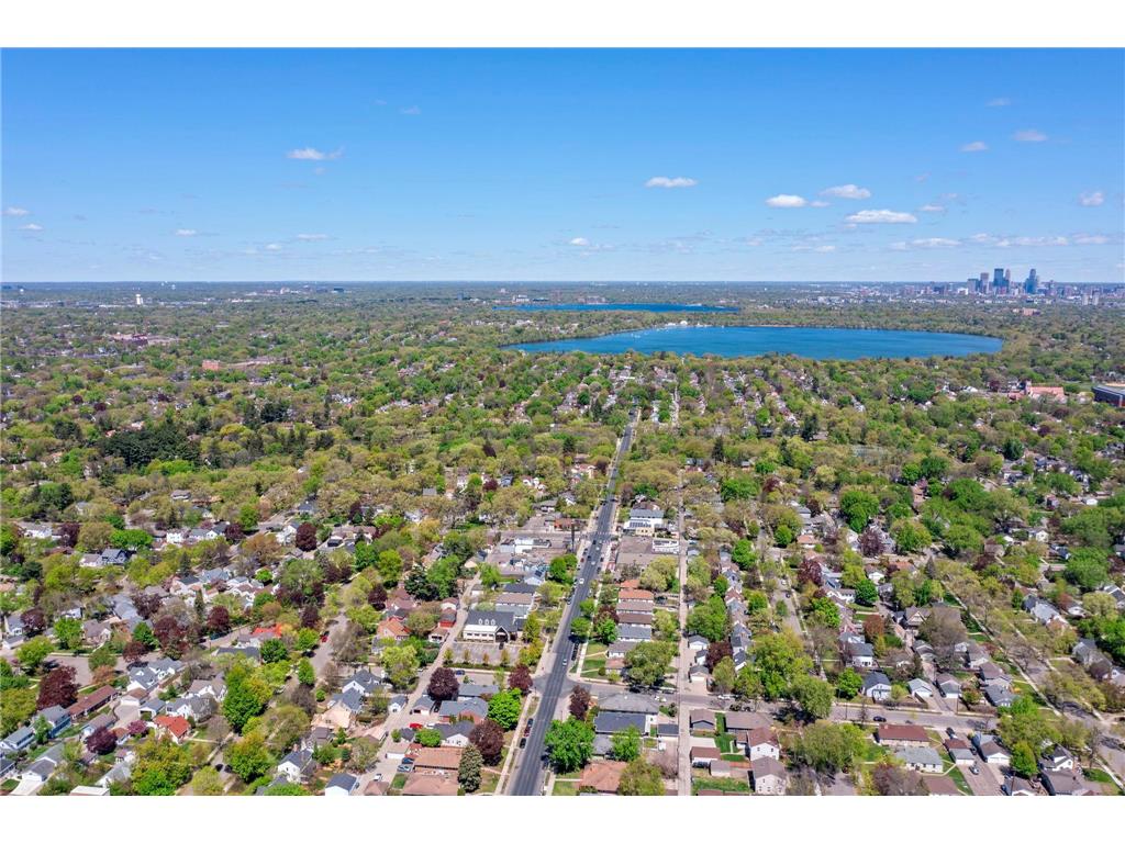 5515 Queen Avenue S Minneapolis MN 55410 7069652 image60