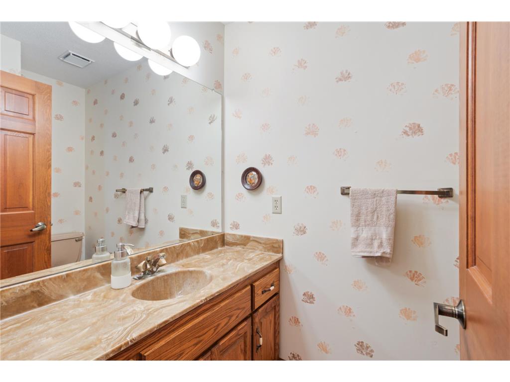 5515 Yorktown Lane N Plymouth MN 55442 6761383 image21