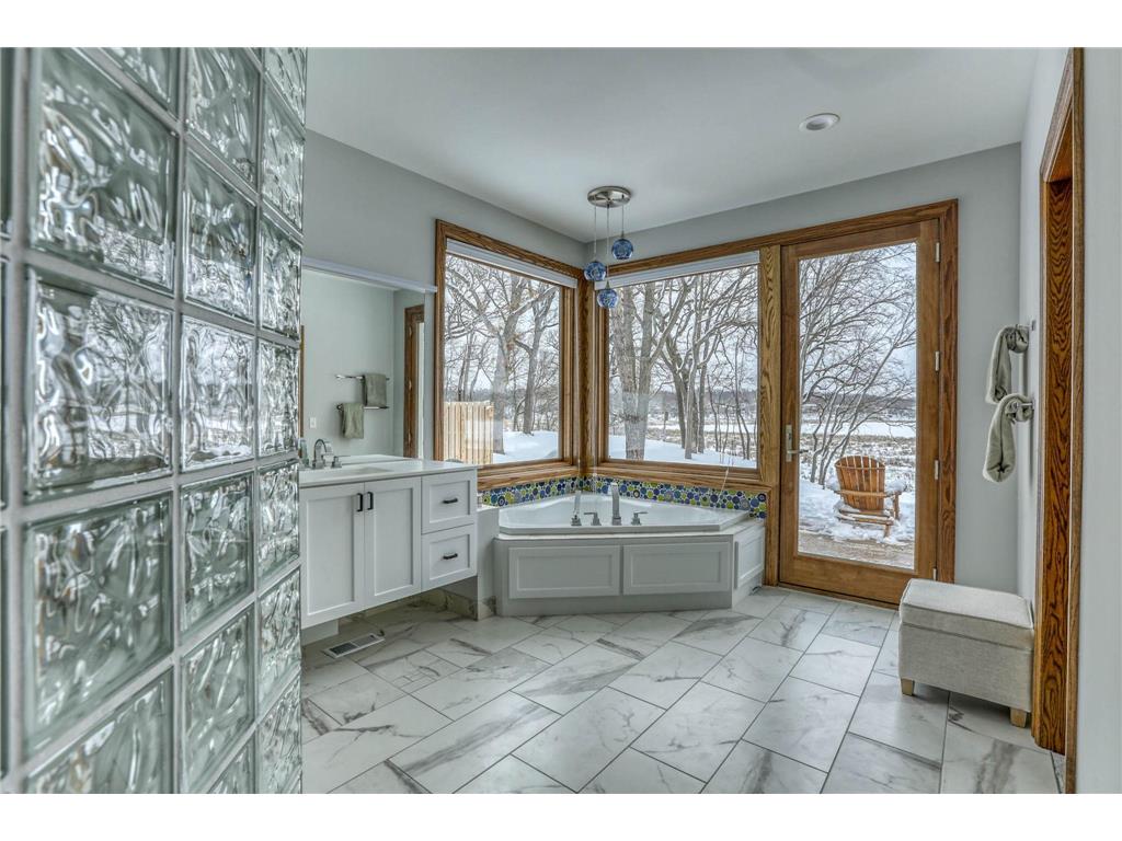 5517 Dickson Road Minnetonka MN 55345 - Glen 6637446 image16