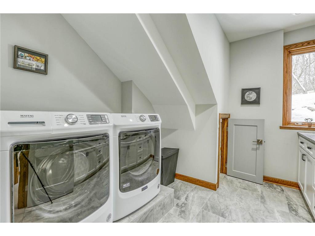 5517 Dickson Road Minnetonka MN 55345 - Glen 6637446 image24