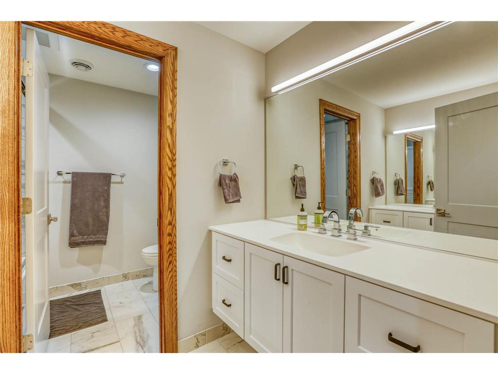 5517 Dickson Road Minnetonka MN 55345 - Glen 6637446 image27