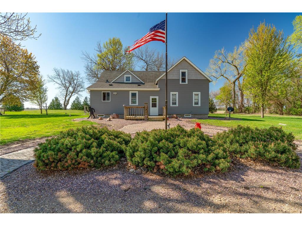 55173 210th Street Wells MN 56097 6717039 image1