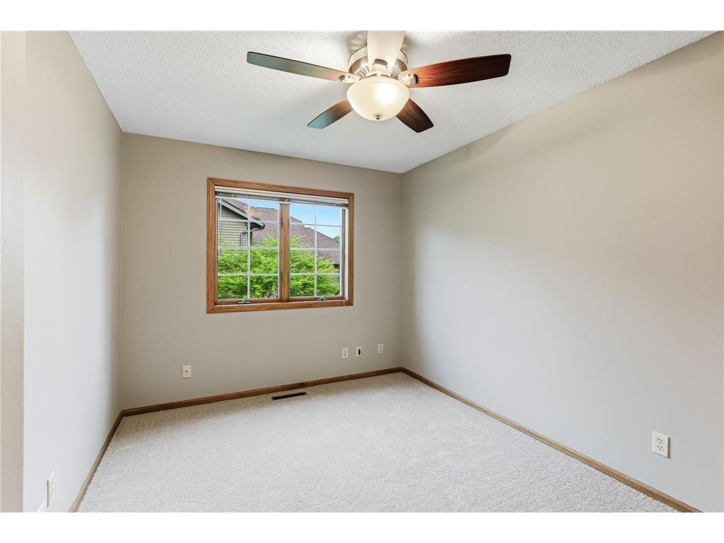 5518 Oakgreen Place N Oak Park Heights MN 55082 7078406 image23