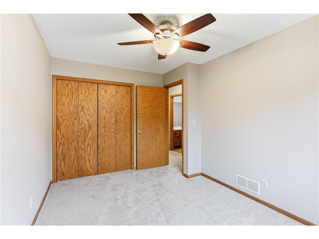 5518 Oakgreen Place N Oak Park Heights MN 55082 7078406 image24