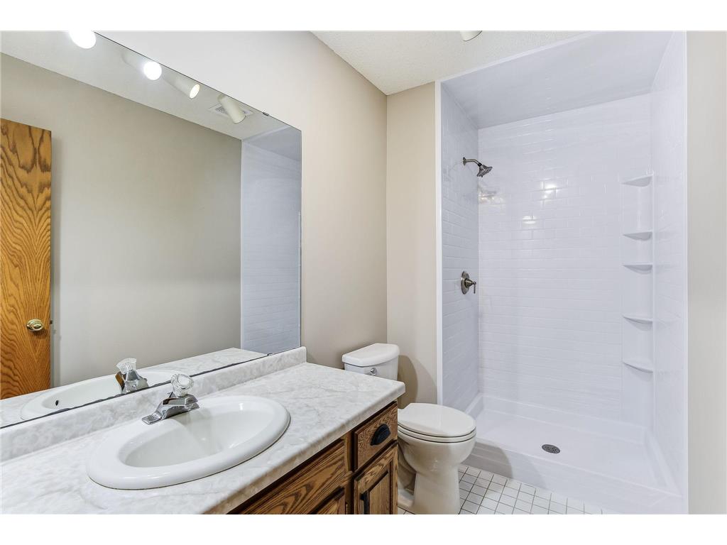 5518 Oakgreen Place N Oak Park Heights MN 55082 7078406 image27