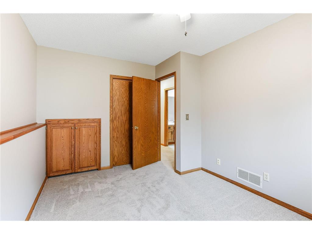 5518 Oakgreen Place N Oak Park Heights MN 55082 7078406 image30